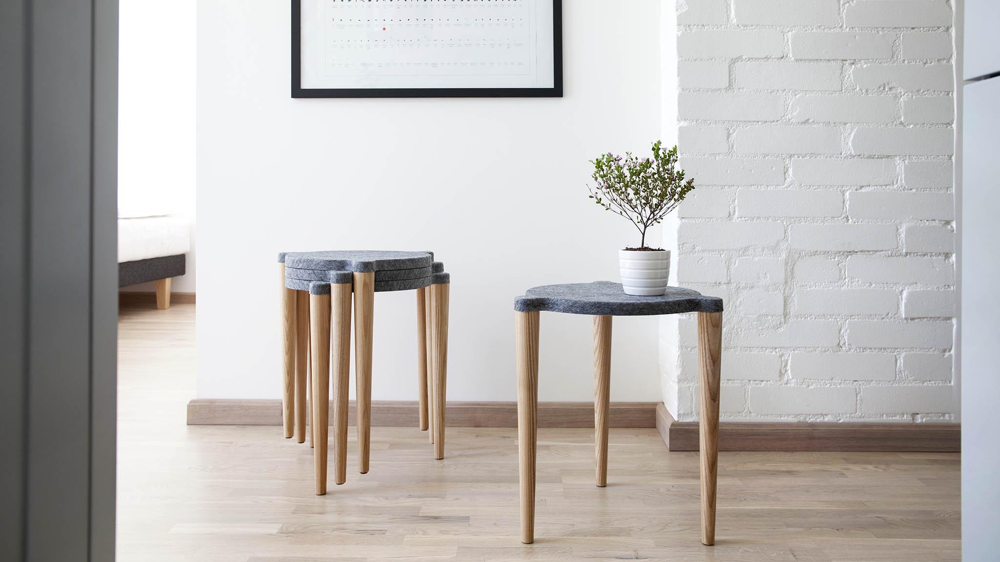DOT_stool_INT_1_169